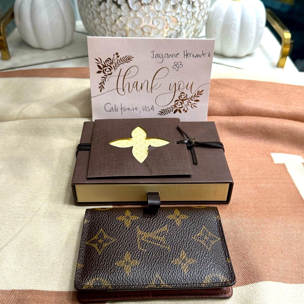 Louis Vuitton monogram card holder - unisex